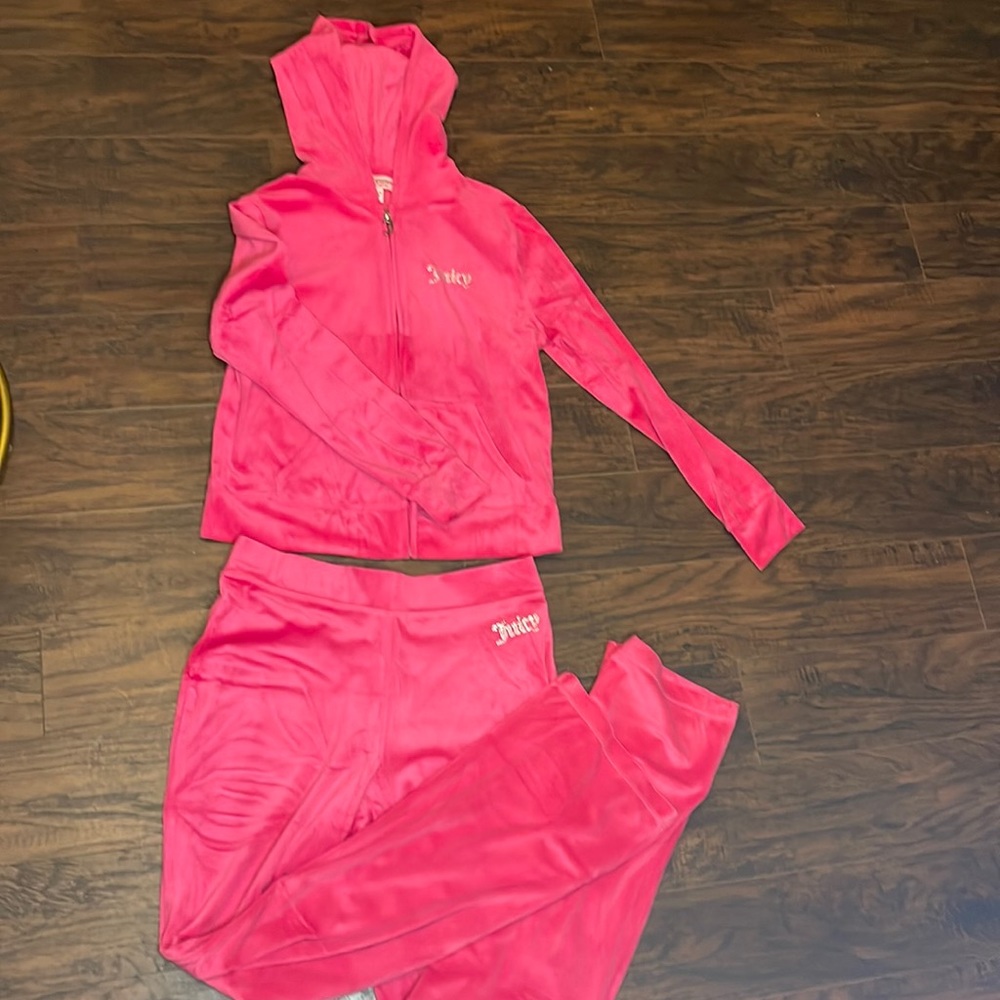 Juicy Couture Members Mark Adult Medium Tracksuit